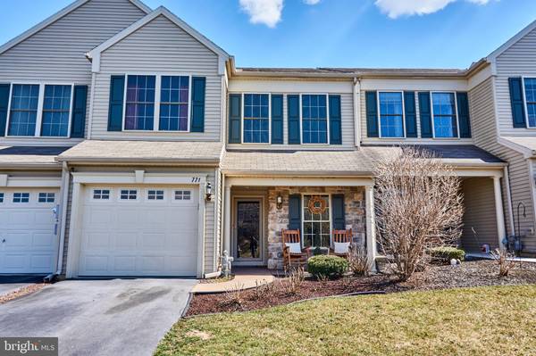 771 CREEKSIDE DR, Hummelstown, PA 17036