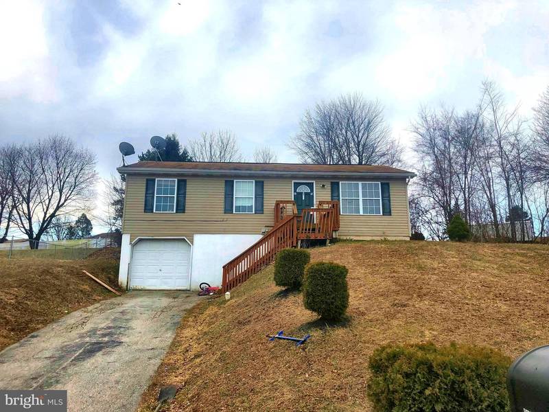 160 NORTHCREST DR, York Haven, PA 17370