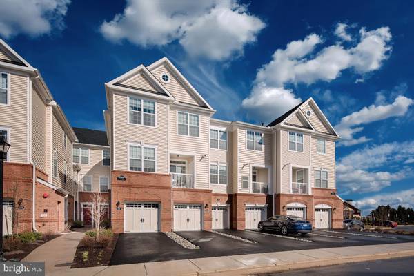 23300 MILLTOWN KNOLL SQ #113, Ashburn, VA 20148