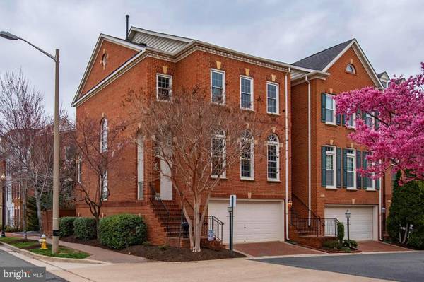 723 HAWKINS WAY, Alexandria, VA 22314