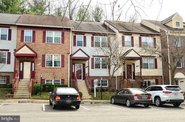 6037 HEATHERWOOD DR, Alexandria, VA 22310