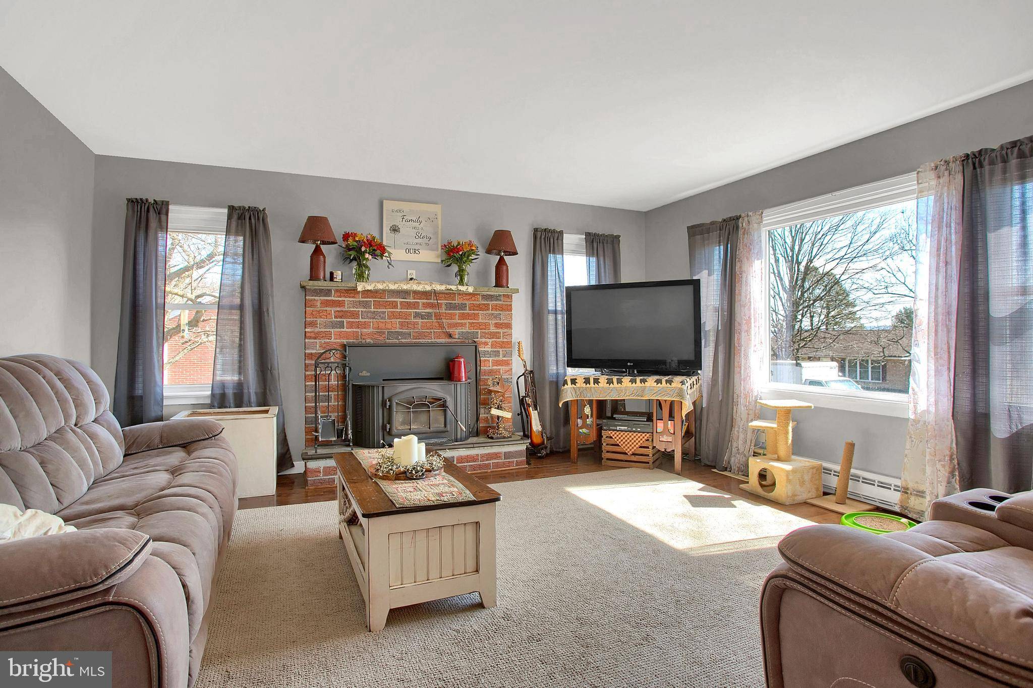 Leesport, PA 19533,1024 KERCHER AVE