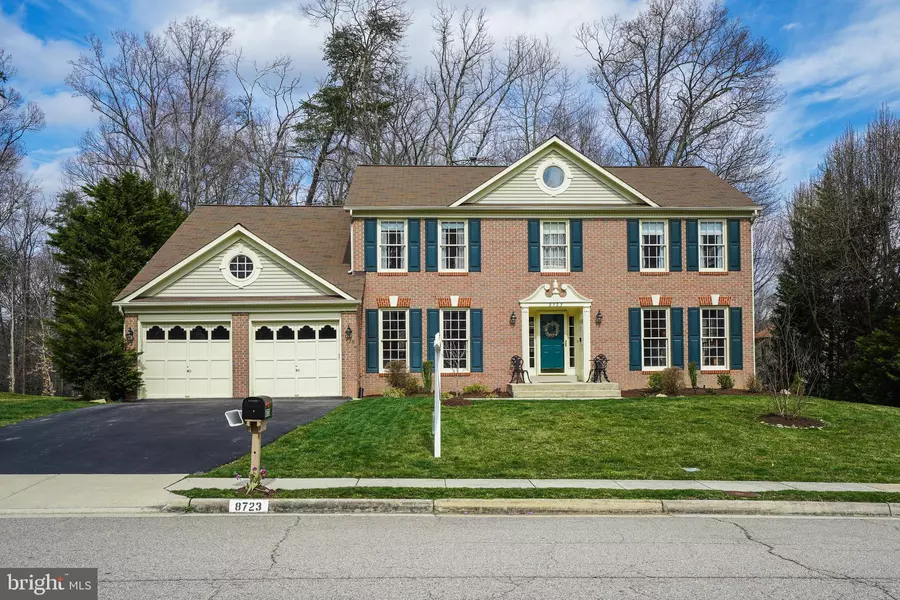 8723 CROSS CHASE CIR, Fairfax Station, VA 22039