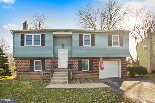 126 S PHOENIX DR, Phoenixville, PA 19460