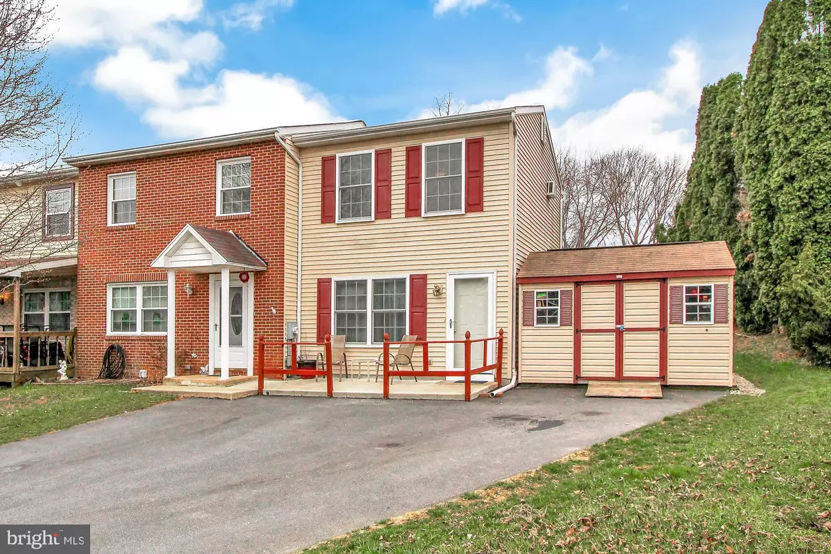 Lancaster, PA 17603,1051 MONTICELLO LN