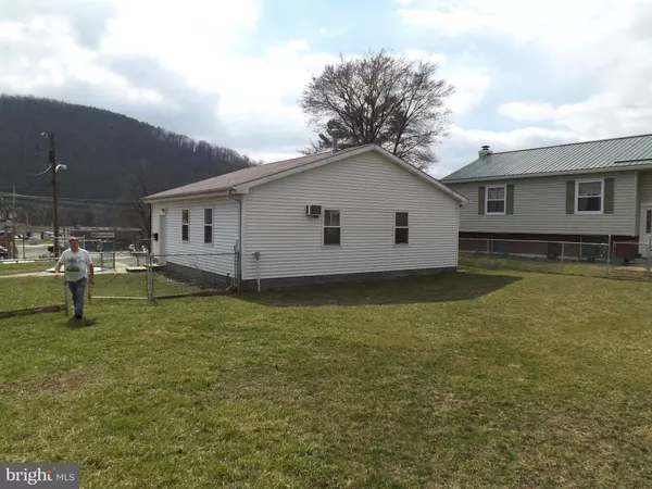 Keyser, WV 26726,1413 CHANDELL ST