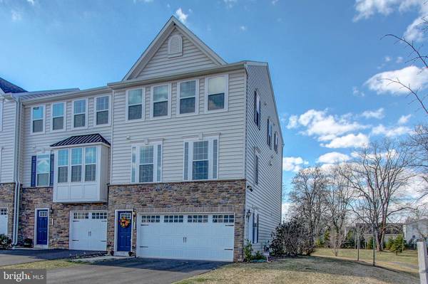 1758 LYDIA DR, Hatfield, PA 19440