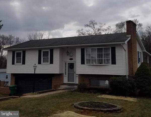 2245 SPRINGFIELD DR, Chambersburg, PA 17202