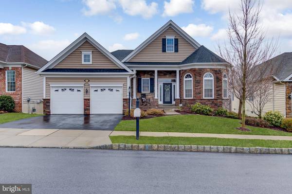 605 REGENCY HILLS DR, Collegeville, PA 19426