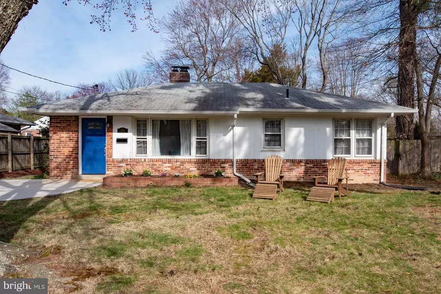 1512 SHENANDOAH RD, Alexandria, VA 22308