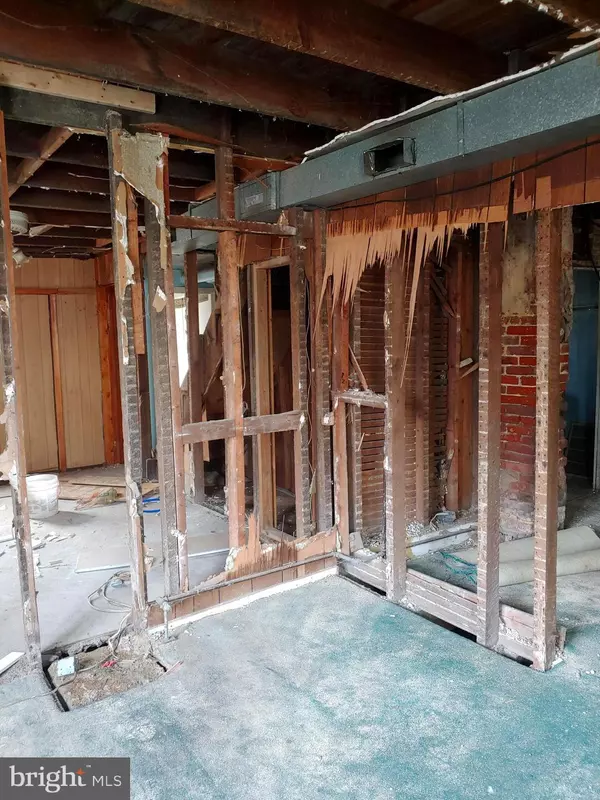 Laurel, MD 20707,612 9TH ST