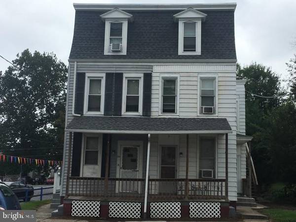 136 BRIDGE ST, New Cumberland, PA 17070