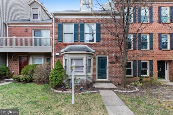 7507 CHRISLAND CV, Falls Church, VA 22042