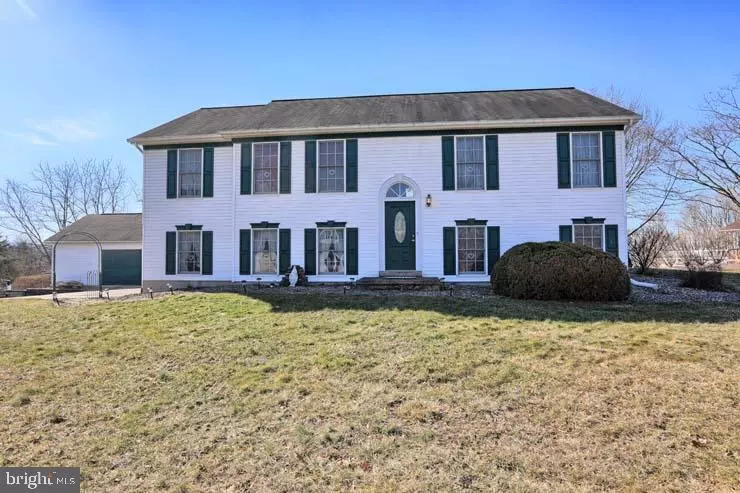 Mifflintown, PA 17059,35 WINCHESTER DR