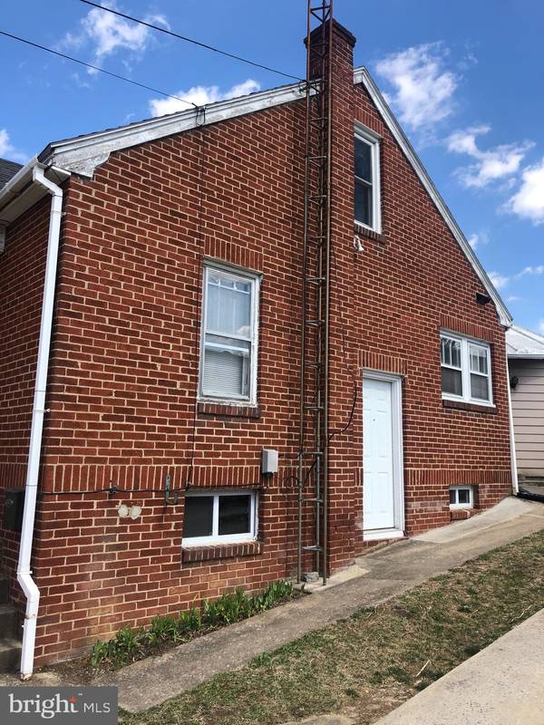 Martinsburg, WV 25404,629 THIRD