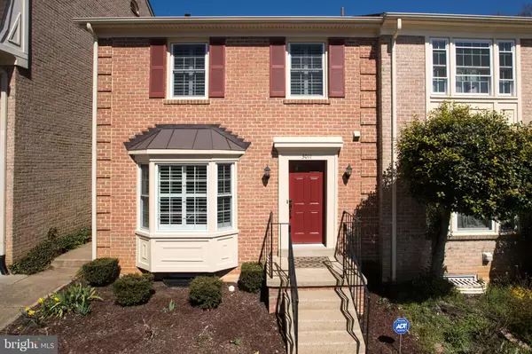 3011 FEDERAL HILL DR, Falls Church, VA 22044