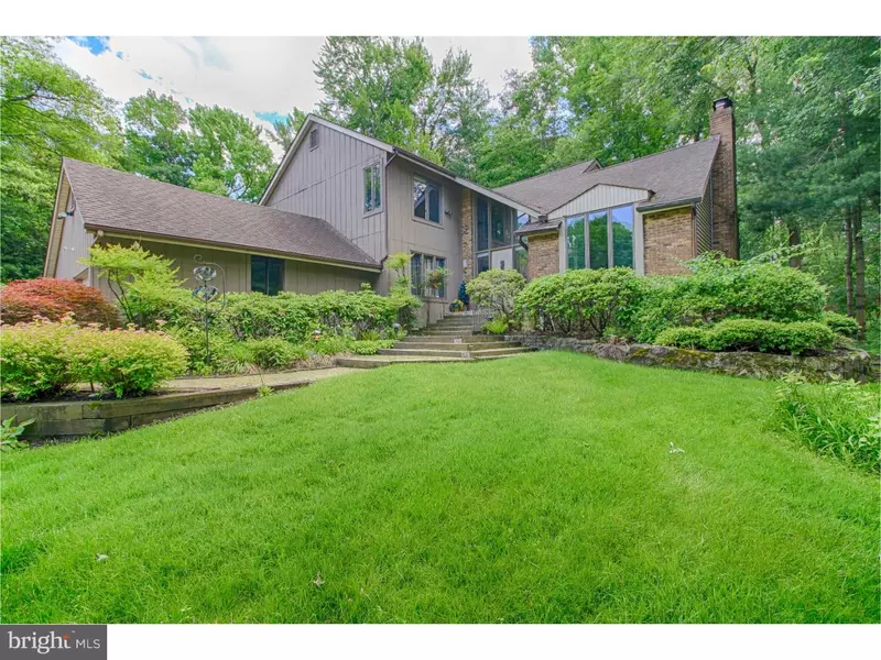 19 TEAK CT, Cherry Hill, NJ 08003