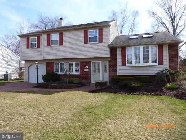 36 ABINGTON AVE, Marlton, NJ 08053