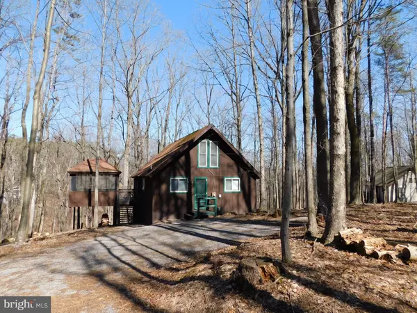 Hedgesville, WV 25427,35 SAPONI TRAIL