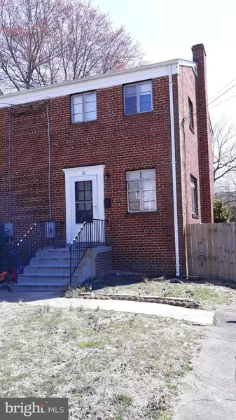 32 S HUDSON ST, Alexandria, VA 22304