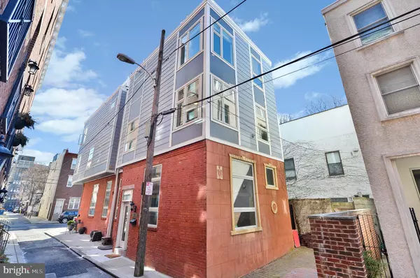 1113B FITZWATER ST, Philadelphia, PA 19147