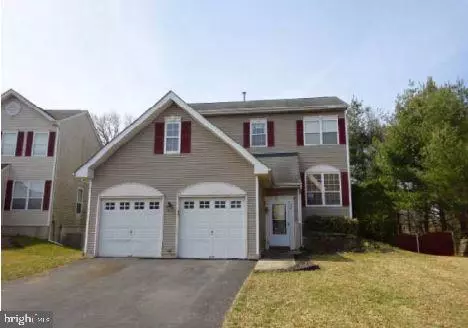 24 ARROWHEAD DR, Burlington, NJ 08016