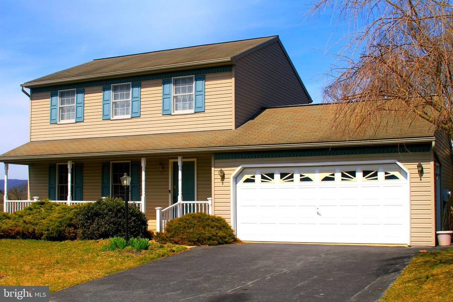 7 STEEPLE CT, Reinholds, PA 17569