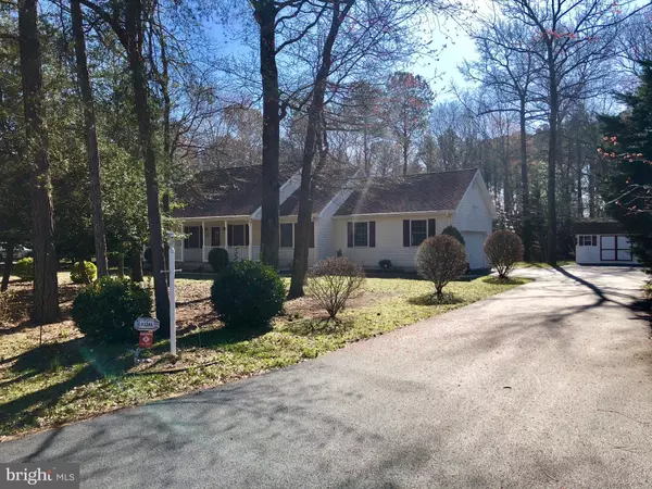 Laurel, DE 19956,33245 FOREST KNOLL DR