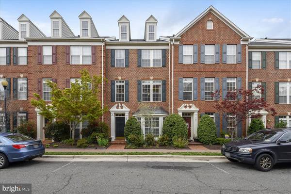 709 SCARBURGH WAY, Alexandria, VA 22314