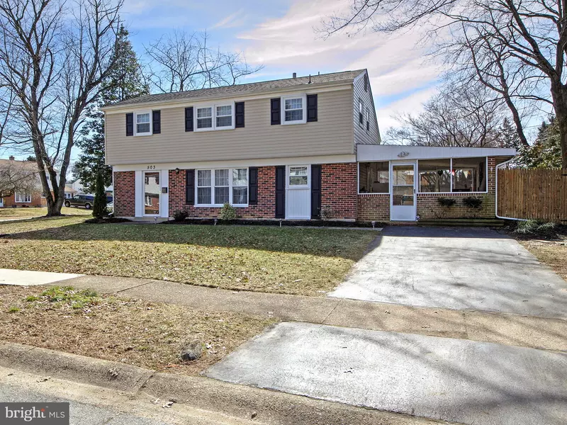 503 ROSEWOOD DR, Newark, DE 19713