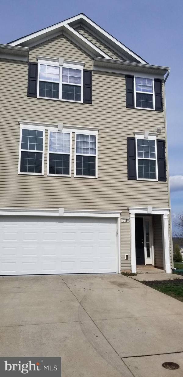 2180 GOLDEN EAGLE DR, York, PA 17408