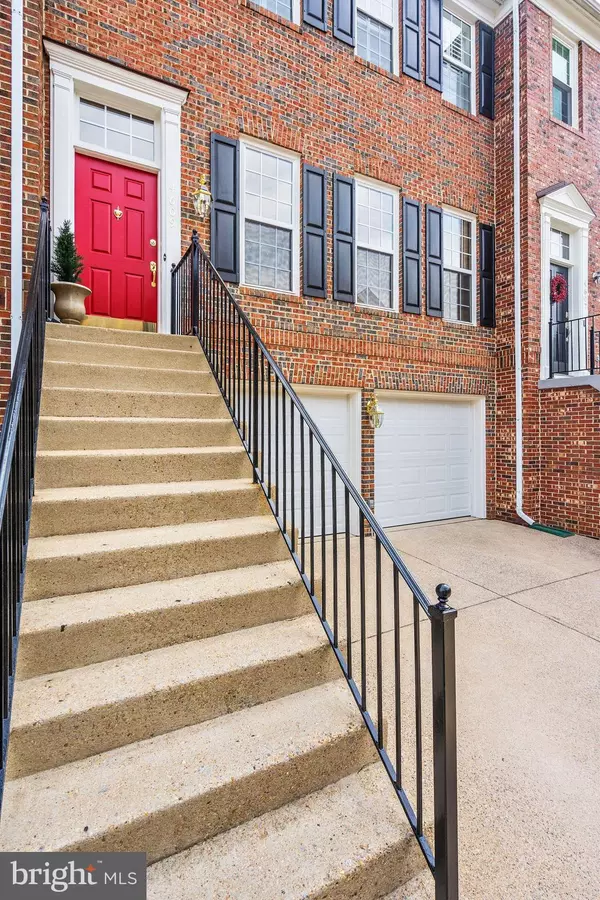 Alexandria, VA 22311,4609 LATROBE PL