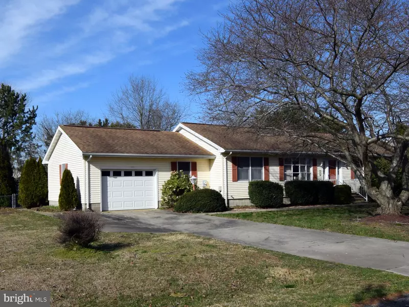 18428 LINDEN LN, Lewes, DE 19958