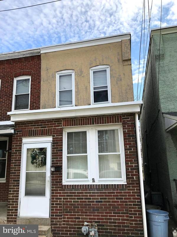 29 W 3RD ST, Marcus Hook, PA 19061