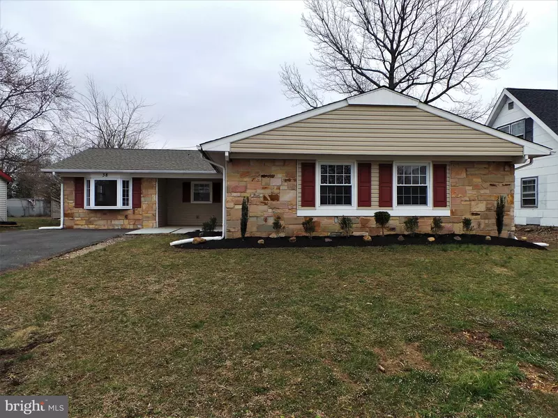 38 GARRETT LN, Willingboro, NJ 08046