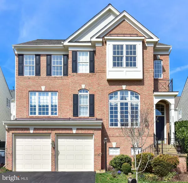 5850 GOVERNORS HILL DR, Alexandria, VA 22310