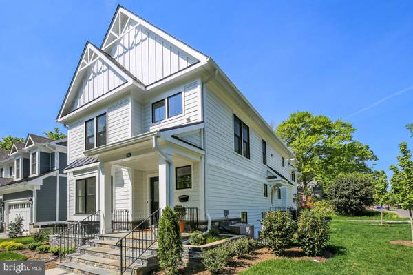 404 S ILLINOIS ST, Arlington, VA 22204