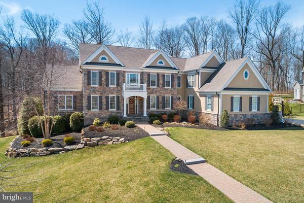 4 OAKMONT CIR, Glen Mills, PA 19342