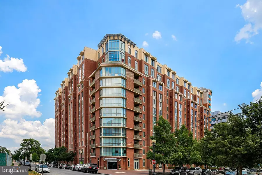 1000 NEW JERSEY AVE SE #104, Washington, DC 20003