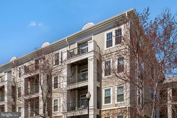 Arlington, VA 22206,2321 25TH ST S #2-305