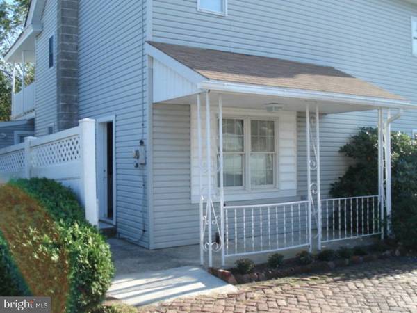 352 W BROAD ST, Out Of County, PA 17980