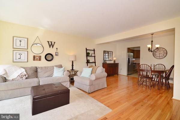 Vienna, VA 22181,9959 LONGFORD CT