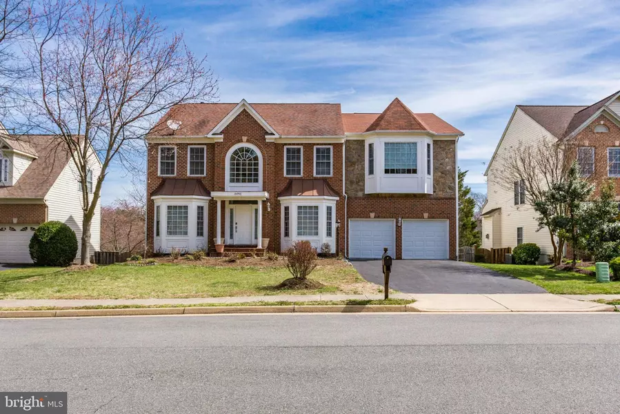 6093 DEER RIDGE TRL, Springfield, VA 22150