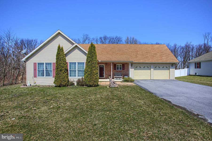 280 CHESTNUT DR, Shippensburg, PA 17257