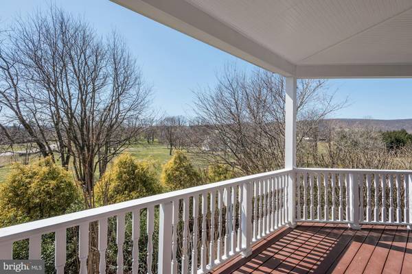 Round Hill, VA 20141,17599 GREENLEAF PL