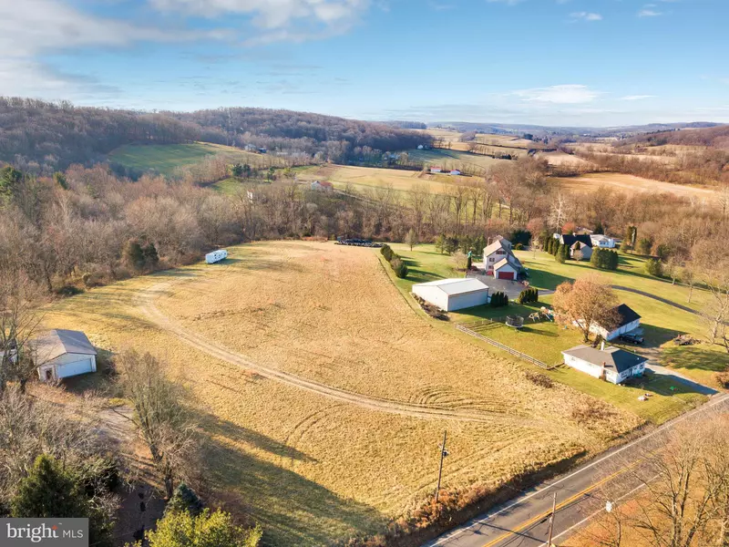 LOT E & W VALLEY RD, Seven Valleys, PA 17360