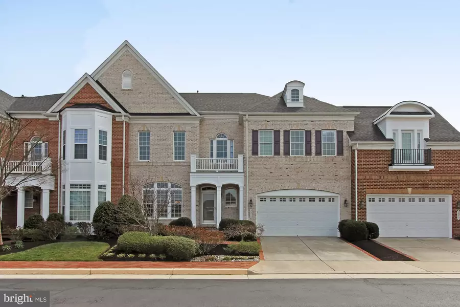 3972 PORTLOE TER, Fairfax, VA 22033