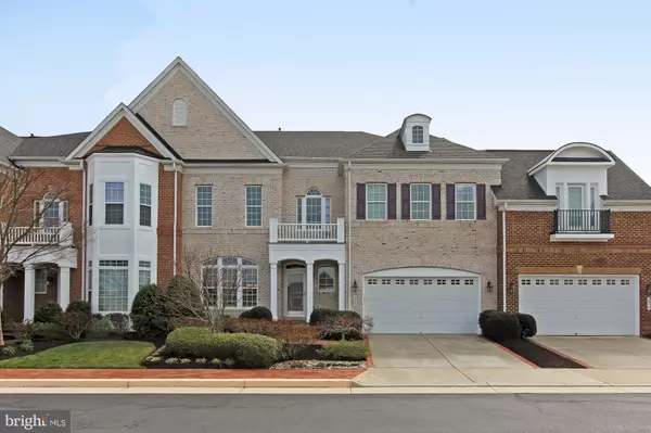 3972 PORTLOE TER, Fairfax, VA 22033