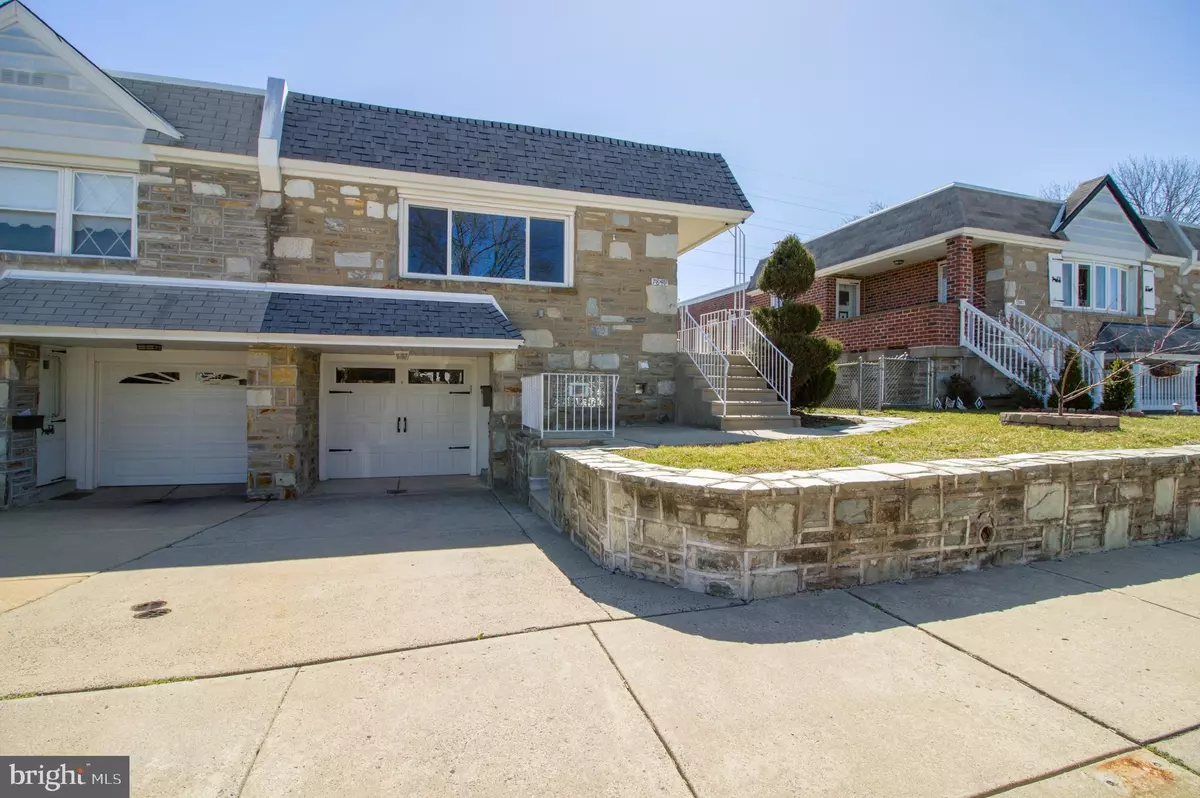 Philadelphia, PA 19111,7849 ANITA DR