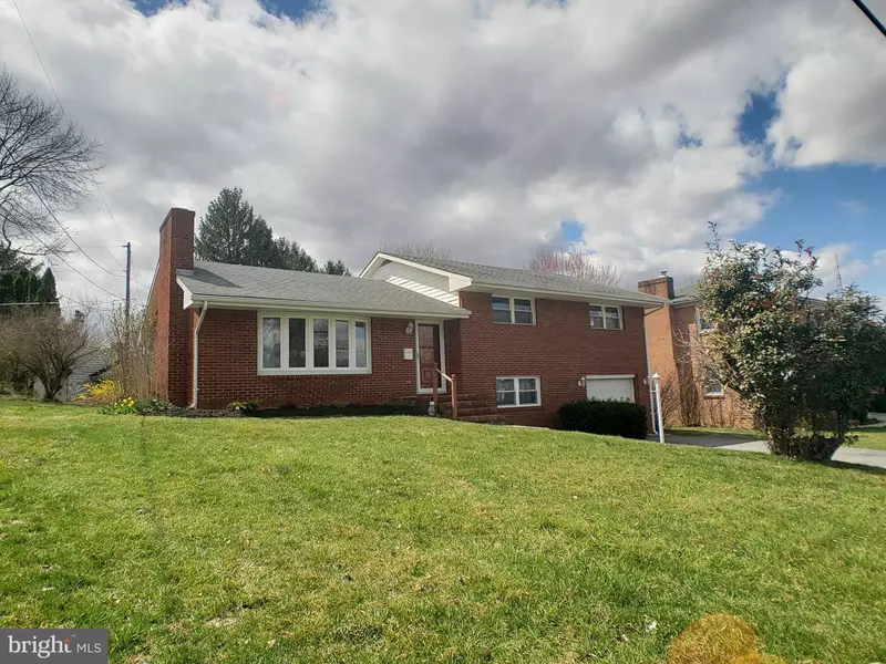 1111 CARRIE WAY, Martinsburg, WV 25401